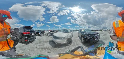 2019 Dodge Journey Crossroad z USA, uszkodzony, nr VIN 3C4PDCGG4KT707468